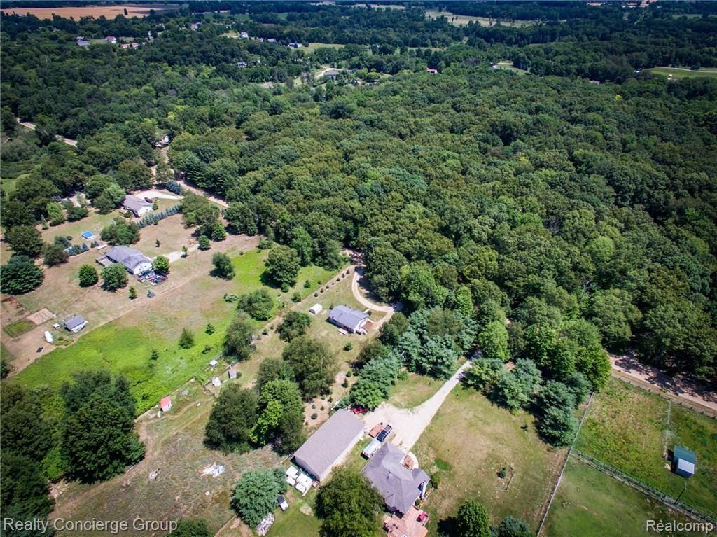 5180 Dutton Road Gregory, MI 48137 - Photo 24 of 32 Dutton drone-2.jpg