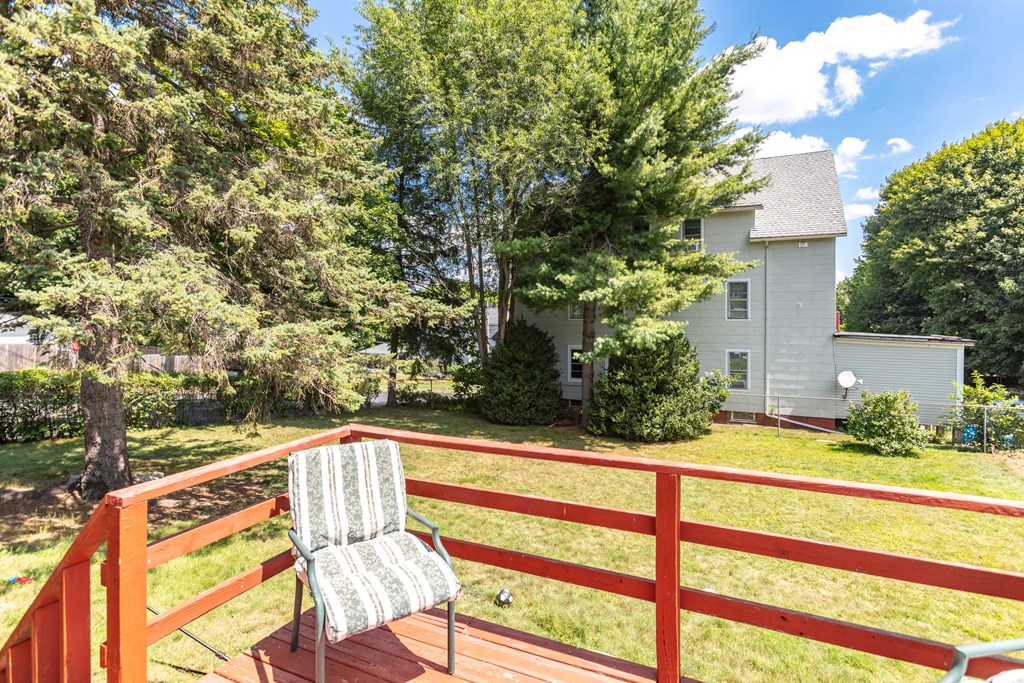 75 Whipple Street Worcester, MA 01607 - Photo 13 of 19 Gallery Image 13