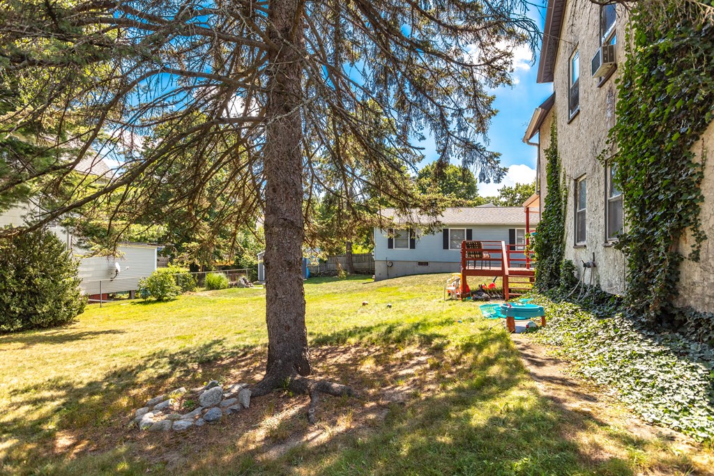 75 Whipple Street Worcester, MA 01607 - Photo 15 of 19 Gallery Image 15