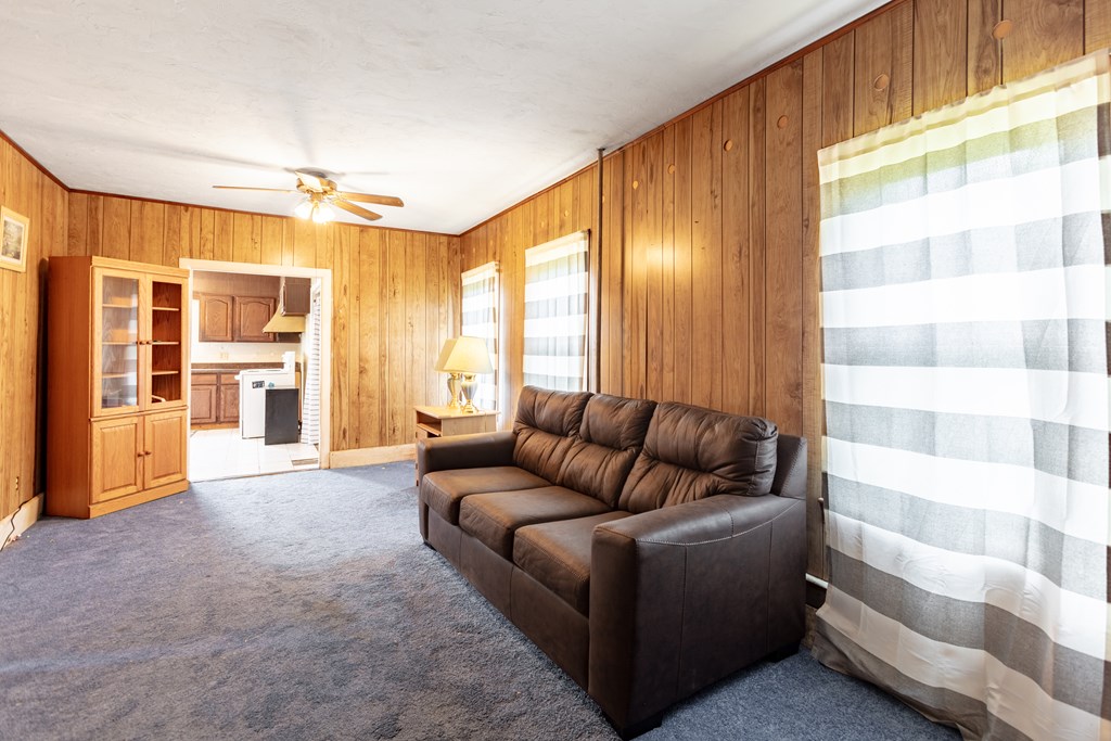 75 Whipple Street Worcester, MA 01607 - Photo 5 of 19 Gallery Image 5