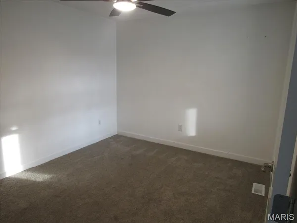 $324,900 | 701 North Edison Street, Freeburg, IL 62243
