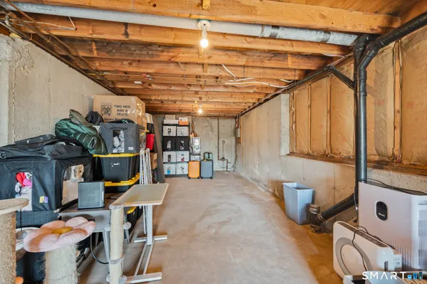 $340,000 | 25 Tinsmith Crossing, Unit 25, Wethersfield, CT 06109