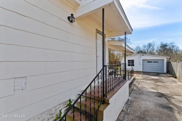 $214,000 | 1812 Mable Street, Hattiesburg, MS 39401