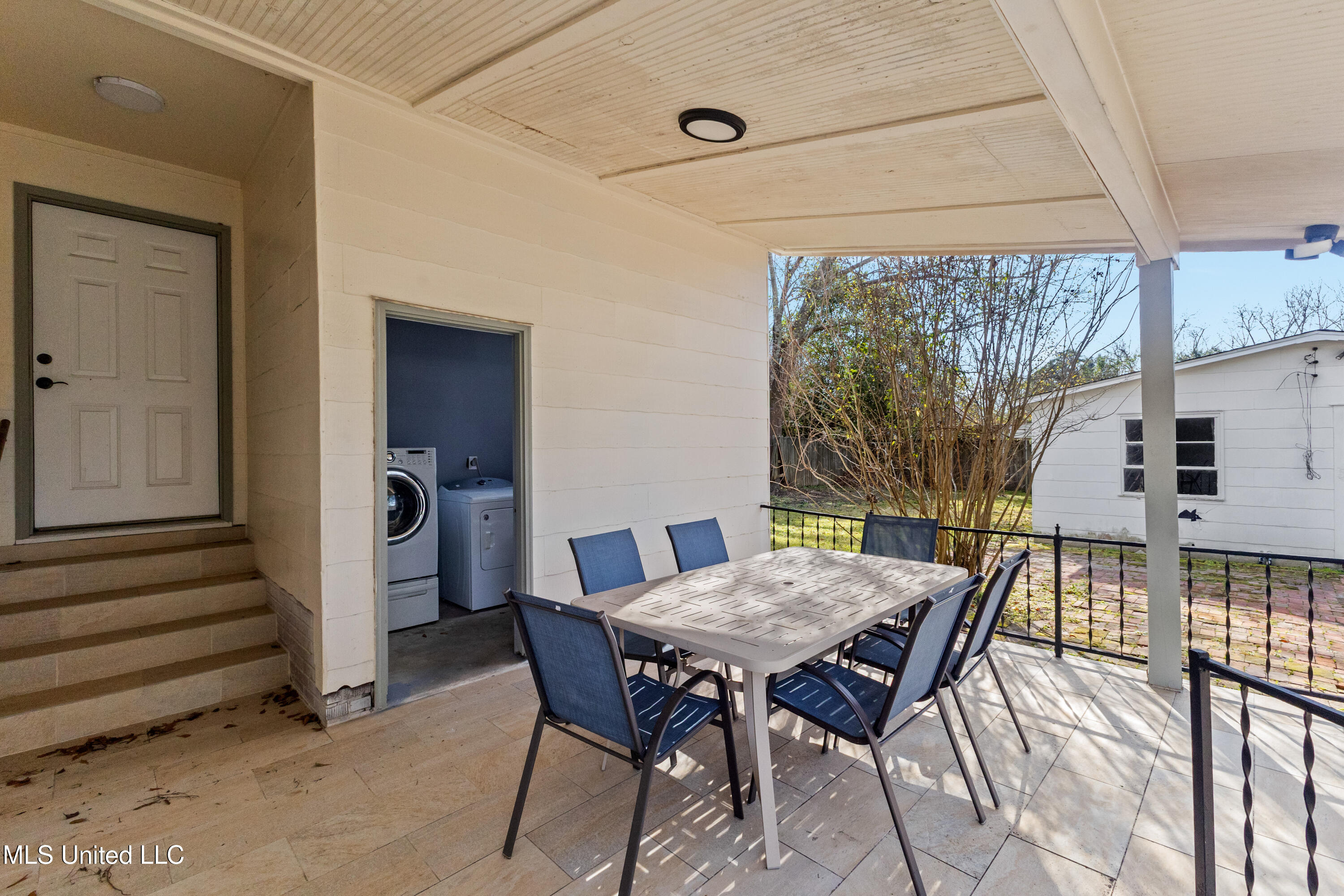 1812 Mable Street Hattiesburg, MS 39401 - Photo 30 of 41 1812_Mable_St-31