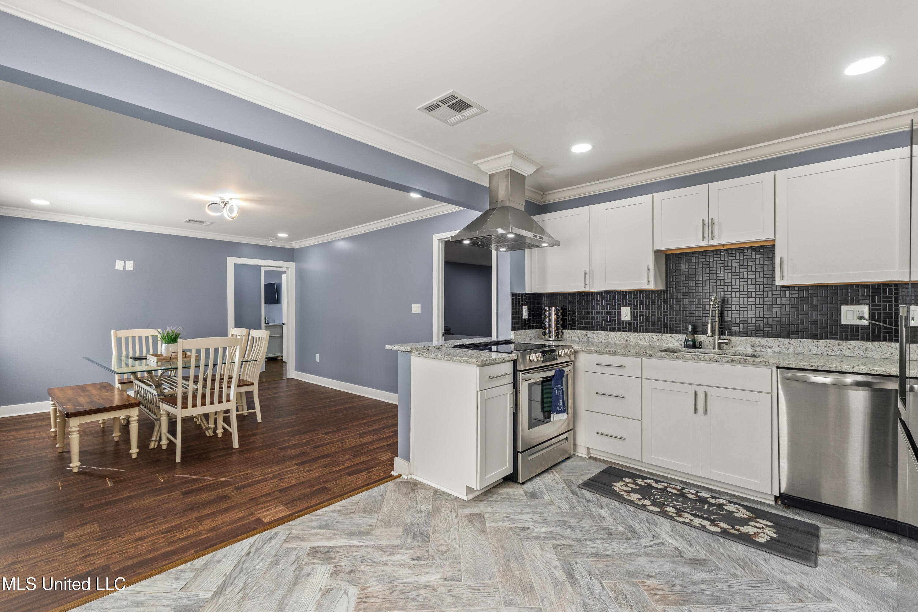 1812 Mable Street Hattiesburg, MS 39401 - Photo 8 of 41 1812_Mable_St-9