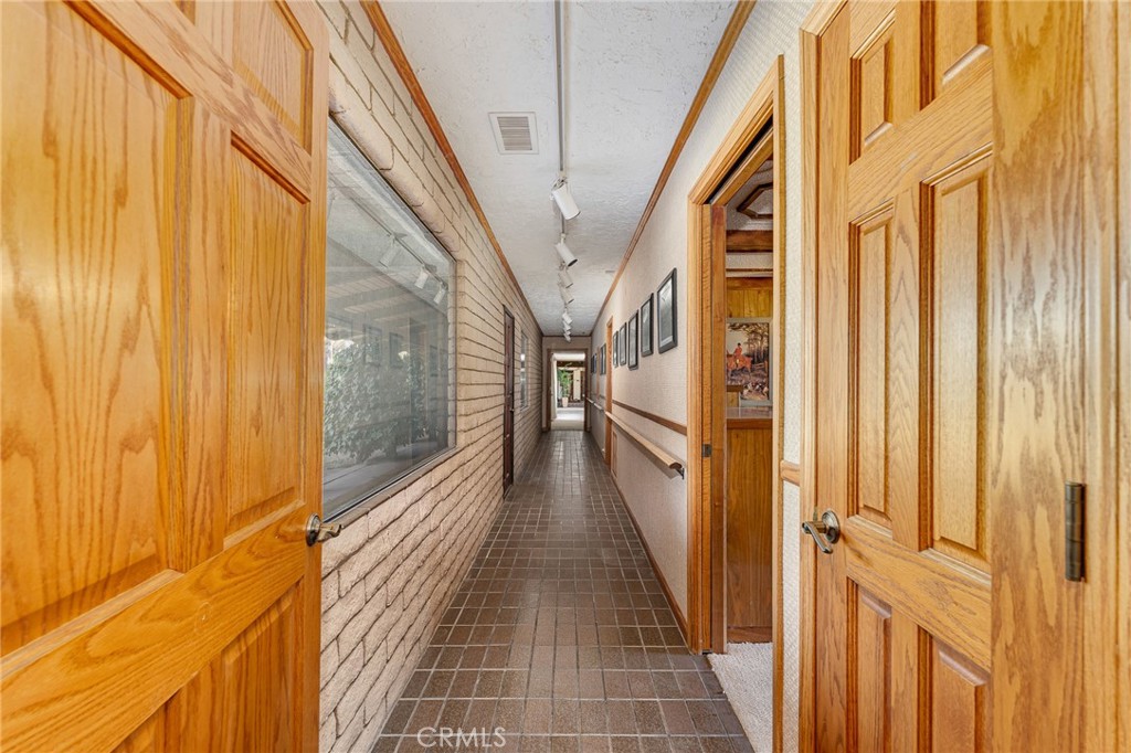 15283 Apple Valley Road Apple Valley, CA 92307 - Photo 15 of 53