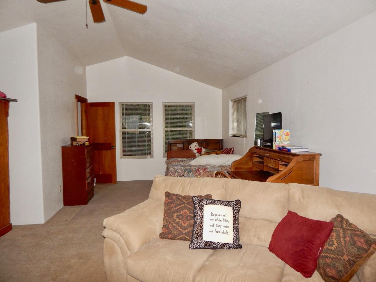 5047 East Antelope Road Eagle Point, OR 97524 - Photo 13 of 24 Additional Photo