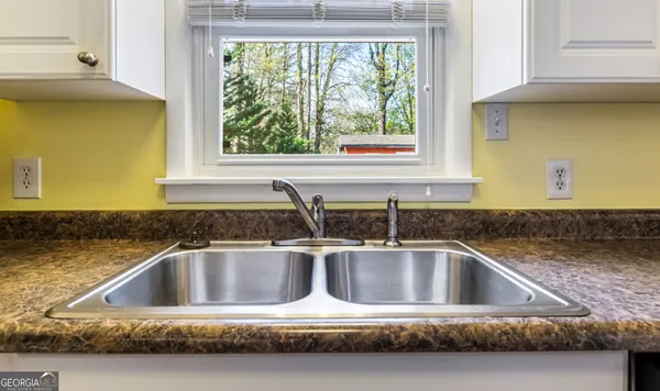 $219,000 | 74 Briarwood Drive, Toccoa, GA 30577