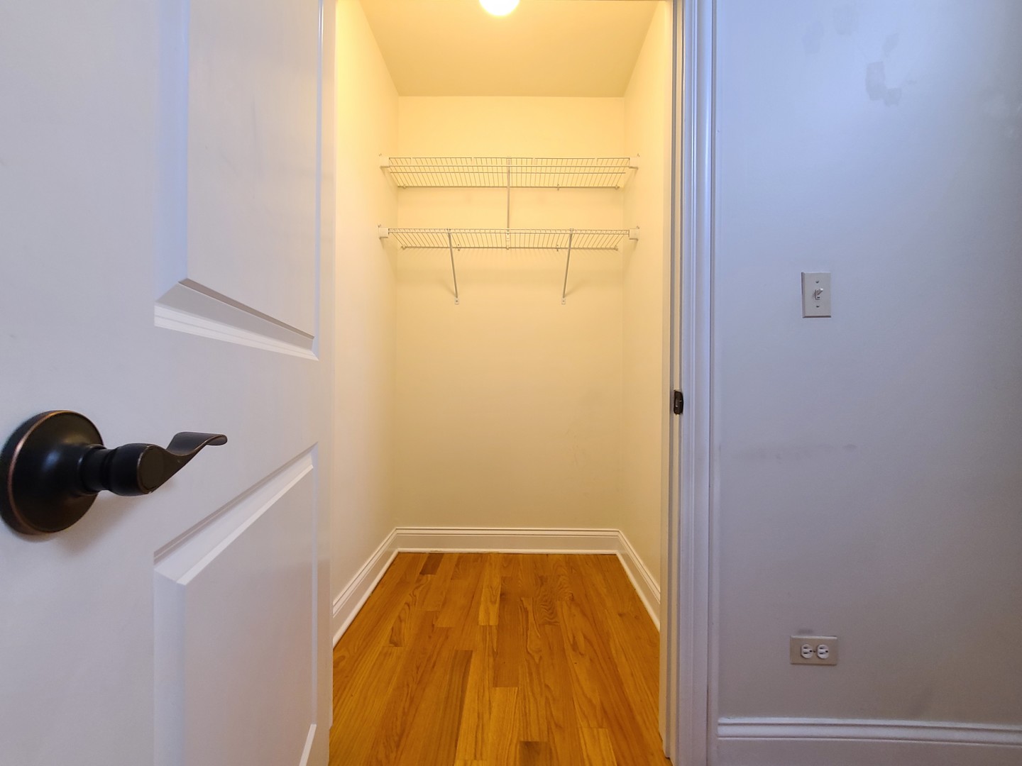 3339 North Halsted Street, Unit 2 Chicago, IL 60657 - Photo 17 of 28