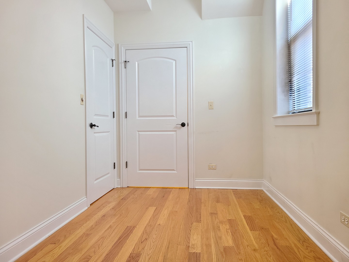 3339 North Halsted Street, Unit 2 Chicago, IL 60657 - Photo 22 of 28