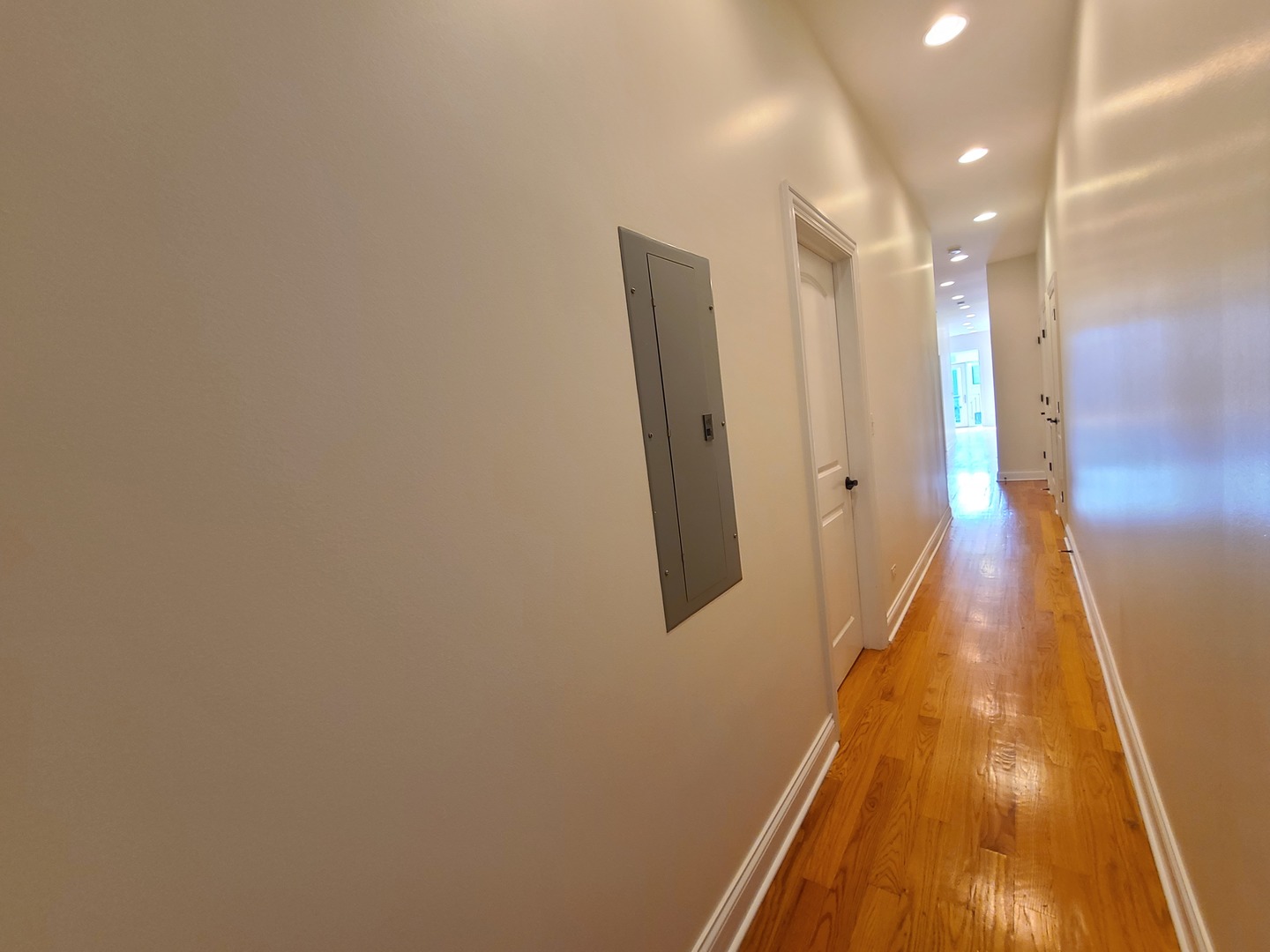 3339 North Halsted Street, Unit 2 Chicago, IL 60657 - Photo 27 of 28