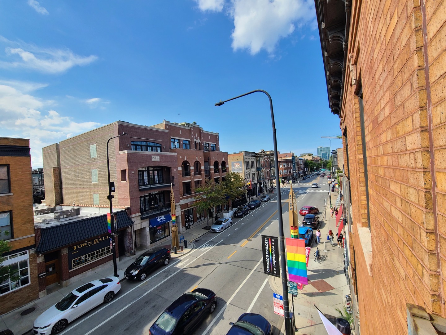 3339 North Halsted Street, Unit 2 Chicago, IL 60657 - Photo 5 of 28