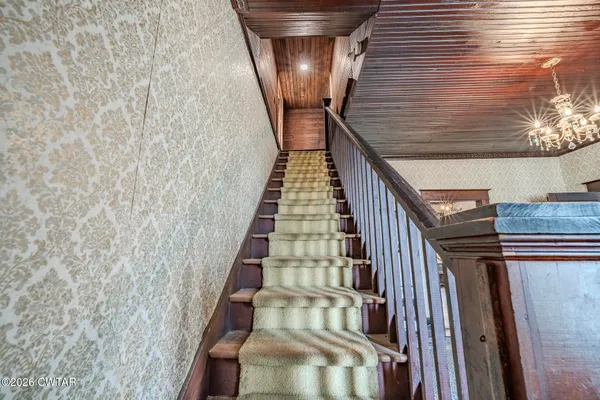 a view of livingroom with an empty space