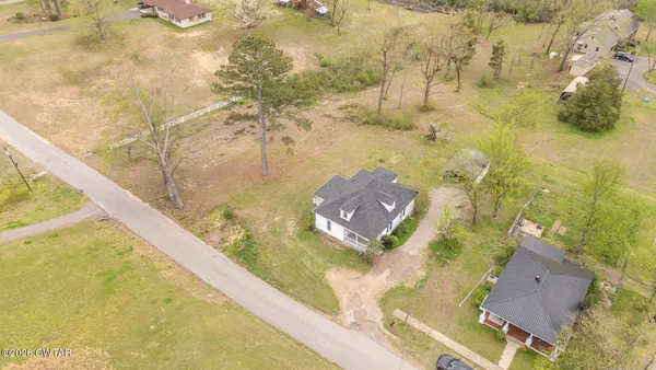 $179,000 | 317 Madison Avenue East, Grand Junction, TN 38039