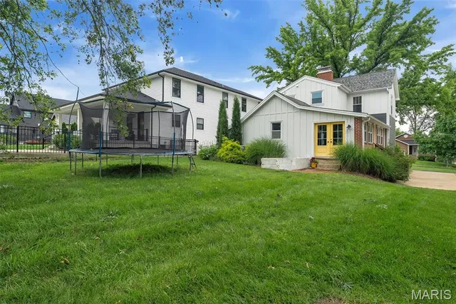 $395,000 | 326 West Rose Hill Avenue, Kirkwood, MO 63122