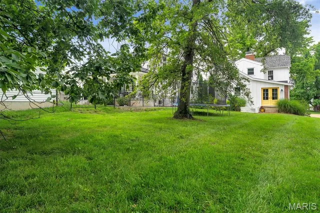 $395,000 | 326 West Rose Hill Avenue, Kirkwood, MO 63122