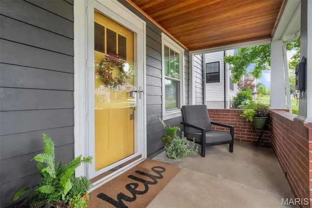 $395,000 | 326 West Rose Hill Avenue, Kirkwood, MO 63122