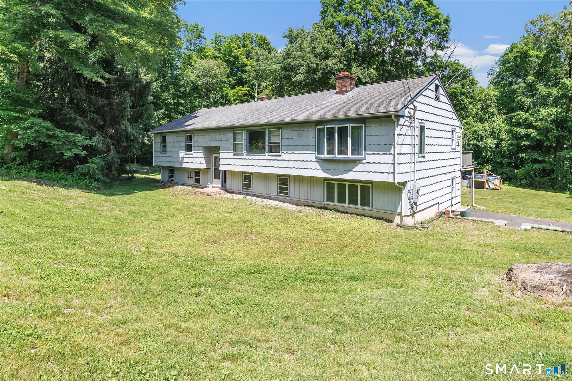 119 Freeman Road Oxford, CT 06478 - Photo 3 of 40