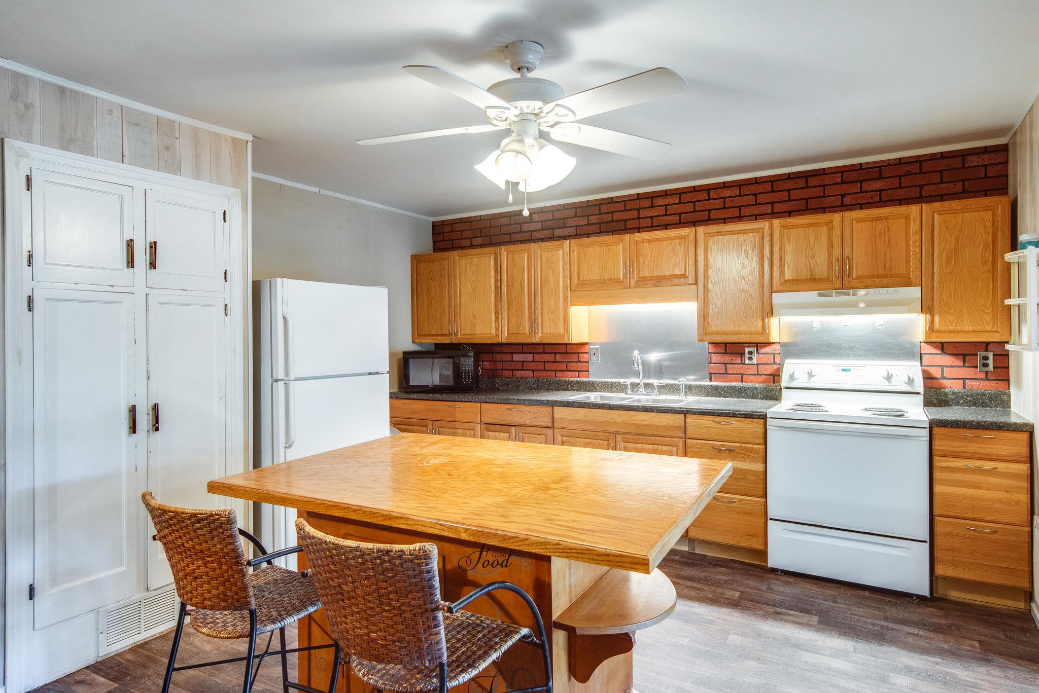 1544 Old Columbia Road Dickson, TN 37055 - Photo 24 of 30 Perfect for multi generational living! Full functioning kitchen! Lots of storage!