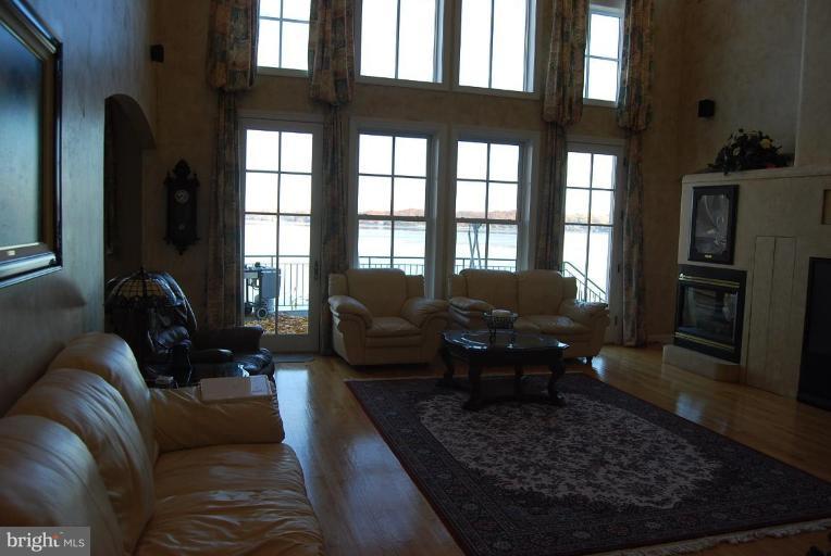 256 Long Point Road Crownsville, MD 21032 - Photo 27 of 30 Family Room