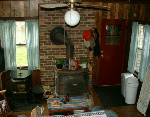 64015 Dogwood Road Wakarusa, IN 46573 - Photo 7 of 8