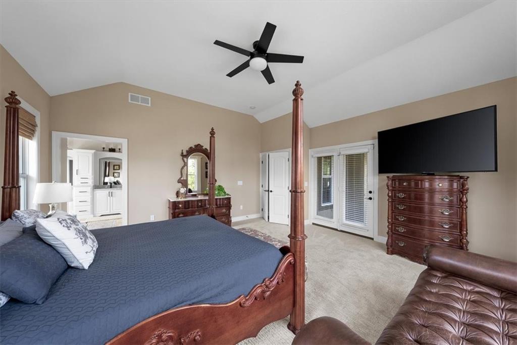 9885 Edgerton Road De Soto, KS 66018 - Photo 21 of 61