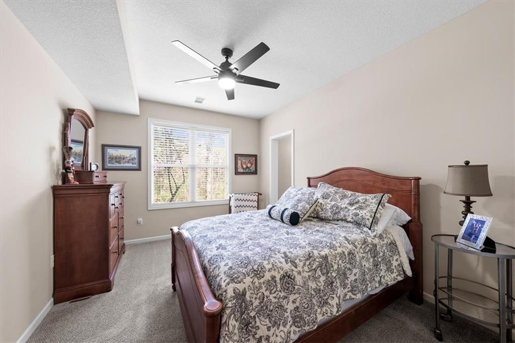 9885 Edgerton Road De Soto, KS 66018 - Photo 33 of 61