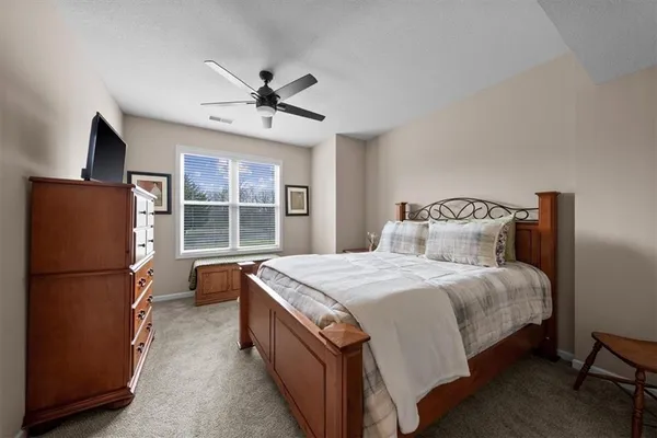 $1,200,000 | 9885 Edgerton Road, De Soto, KS 66018