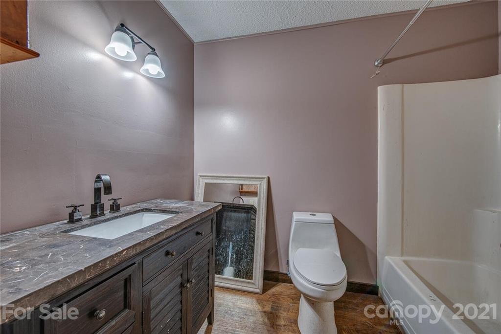 118 Shadowbrook Road Stanley, NC 28164 - Photo 20 of 25 Gallery Image 20