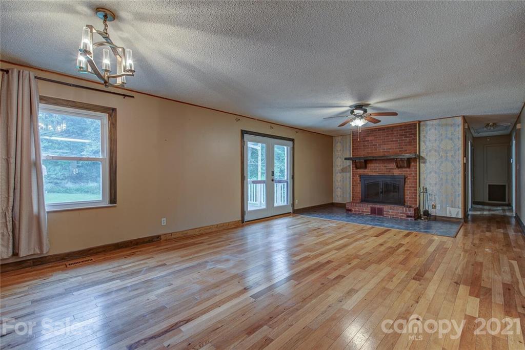 118 Shadowbrook Road Stanley, NC 28164 - Photo 5 of 25 Gallery Image 5