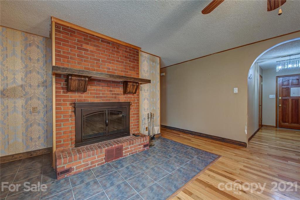 118 Shadowbrook Road Stanley, NC 28164 - Photo 6 of 25 Gallery Image 6