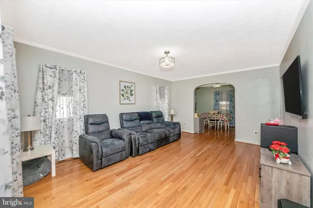 $539,900 | 3924 Nicholson Street, Hyattsville, MD 20782