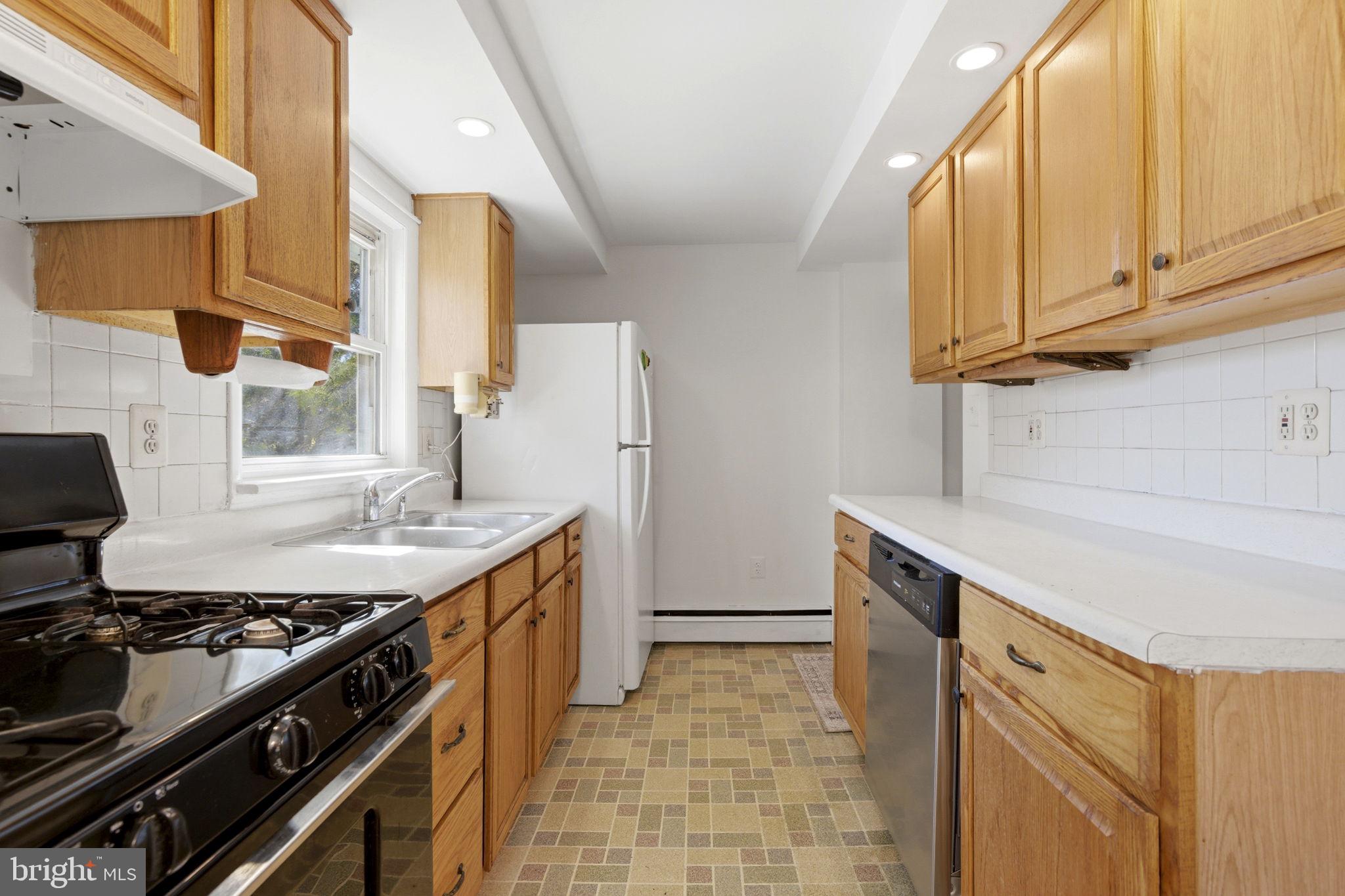 123 Philadelphia Road Joppa, MD 21085 - Photo 8 of 46