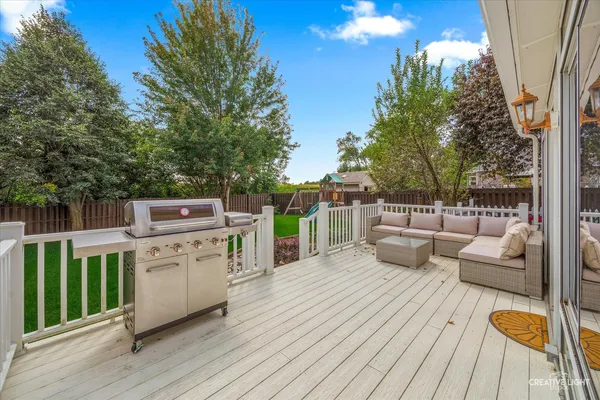 $540,000 | 490 Treasure Drive, Oswego, IL 60543