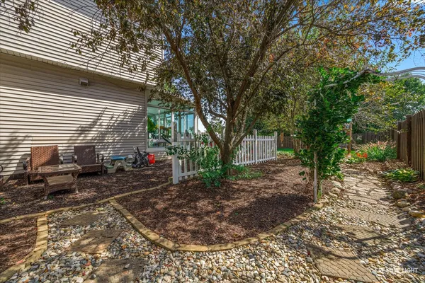 $540,000 | 490 Treasure Drive, Oswego, IL 60543