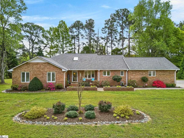 $450,000 | 108 Stonehaven Lane, Easley, SC 29642