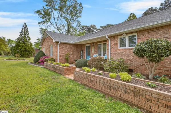$450,000 | 108 Stonehaven Lane, Easley, SC 29642