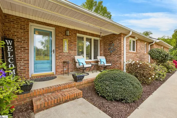 $450,000 | 108 Stonehaven Lane, Easley, SC 29642