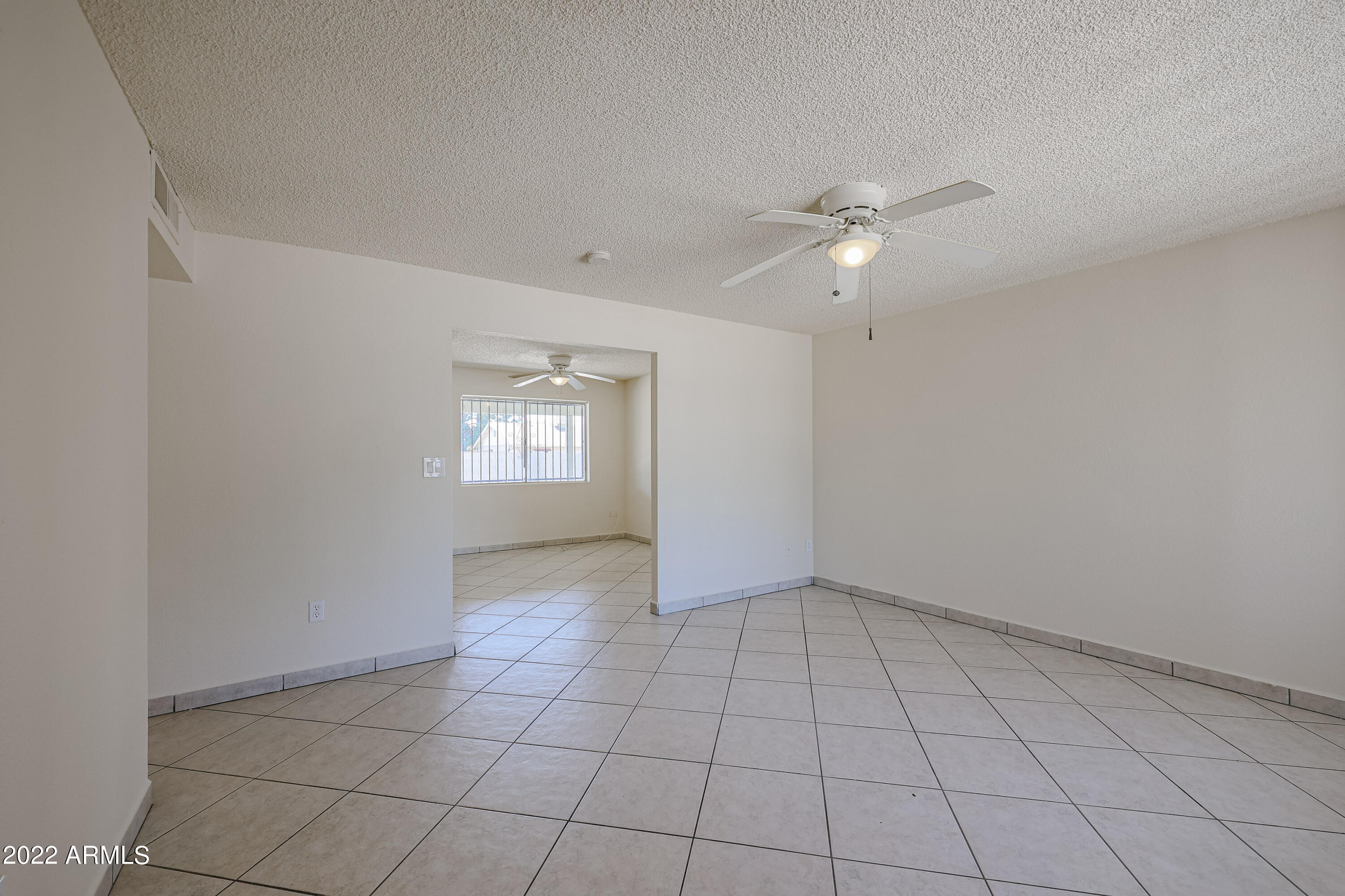 5407 West Granada Road Phoenix, AZ 85035 - Photo 3 of 26 B (2)