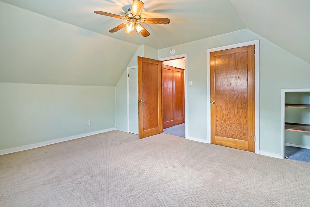 2839 Reiter Road Pittsburgh, PA 15235 - Photo 17 of 25 a view of an empty room with a window