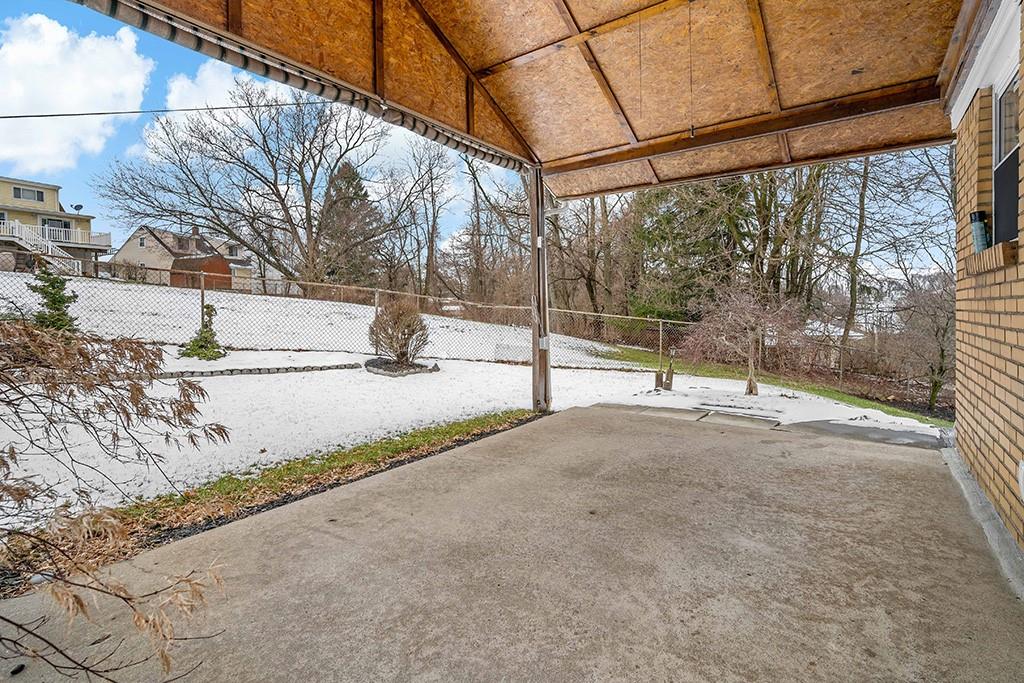 2839 Reiter Road Pittsburgh, PA 15235 - Photo 24 of 25 a view of outdoor space with swimming pool