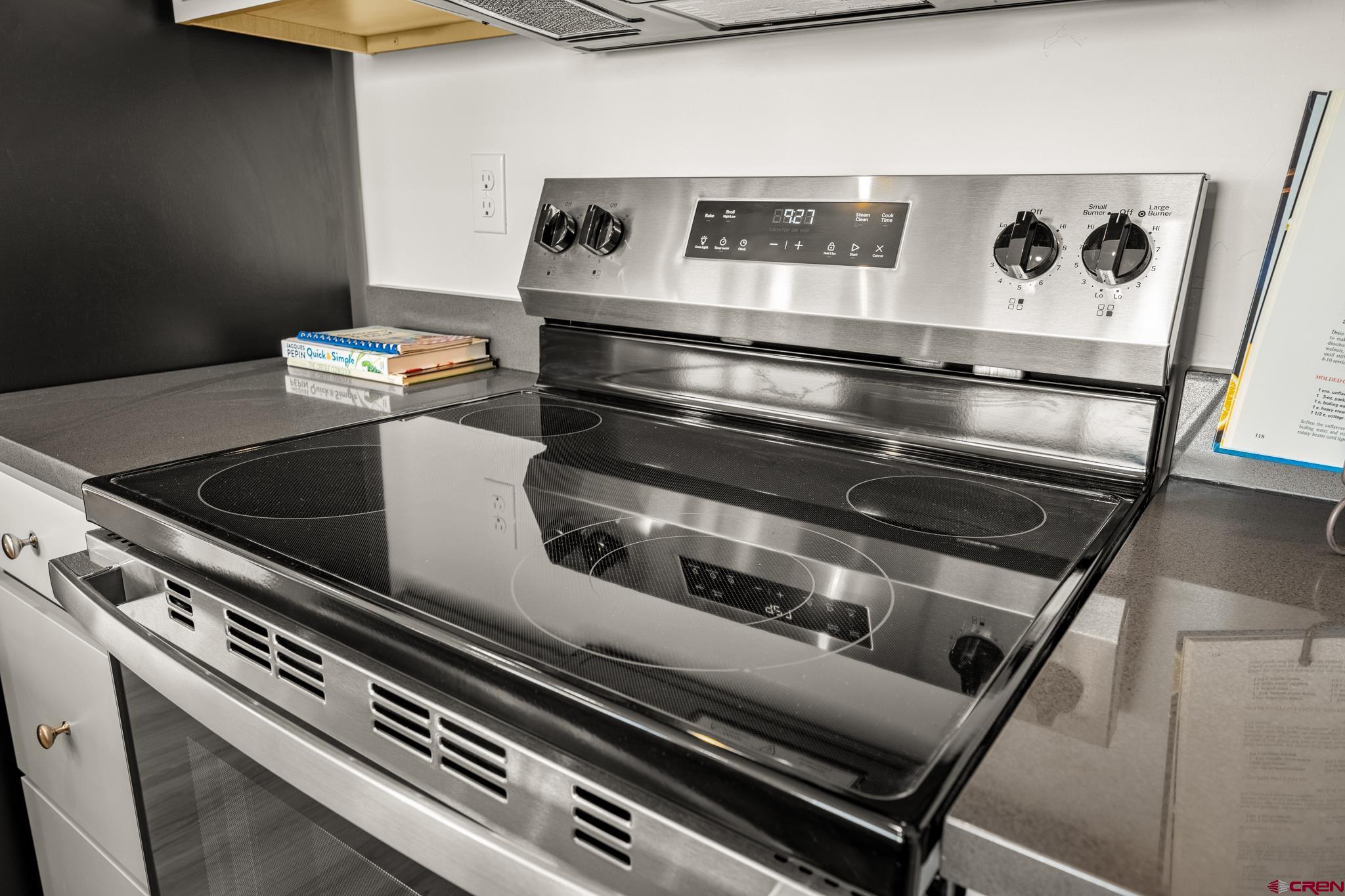 116 Senica Street Bayfield, CO 81122 - Photo 27 of 28 a close view of stove top oven