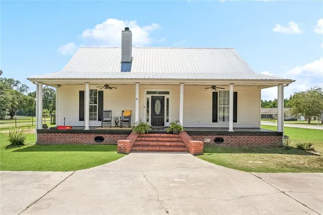 $199,000 | 1512 Sunset Drive, Bogalusa, LA 70427