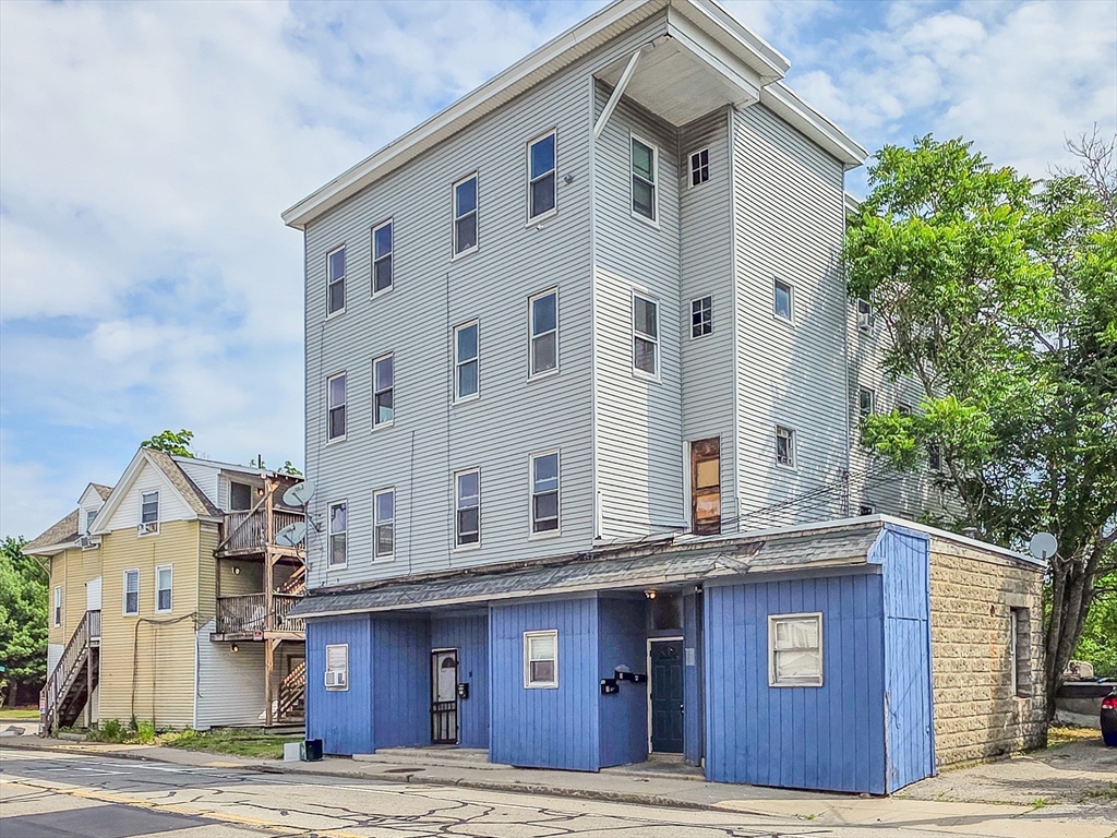 9 Greenwood Street, Unit 2 Worcester, MA 01607 - Photo 16 of 16