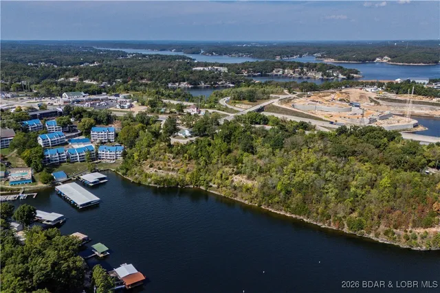 $199,000 | 5112 Osage Beach Parkway, Unit 812, Osage Beach, MO 65065