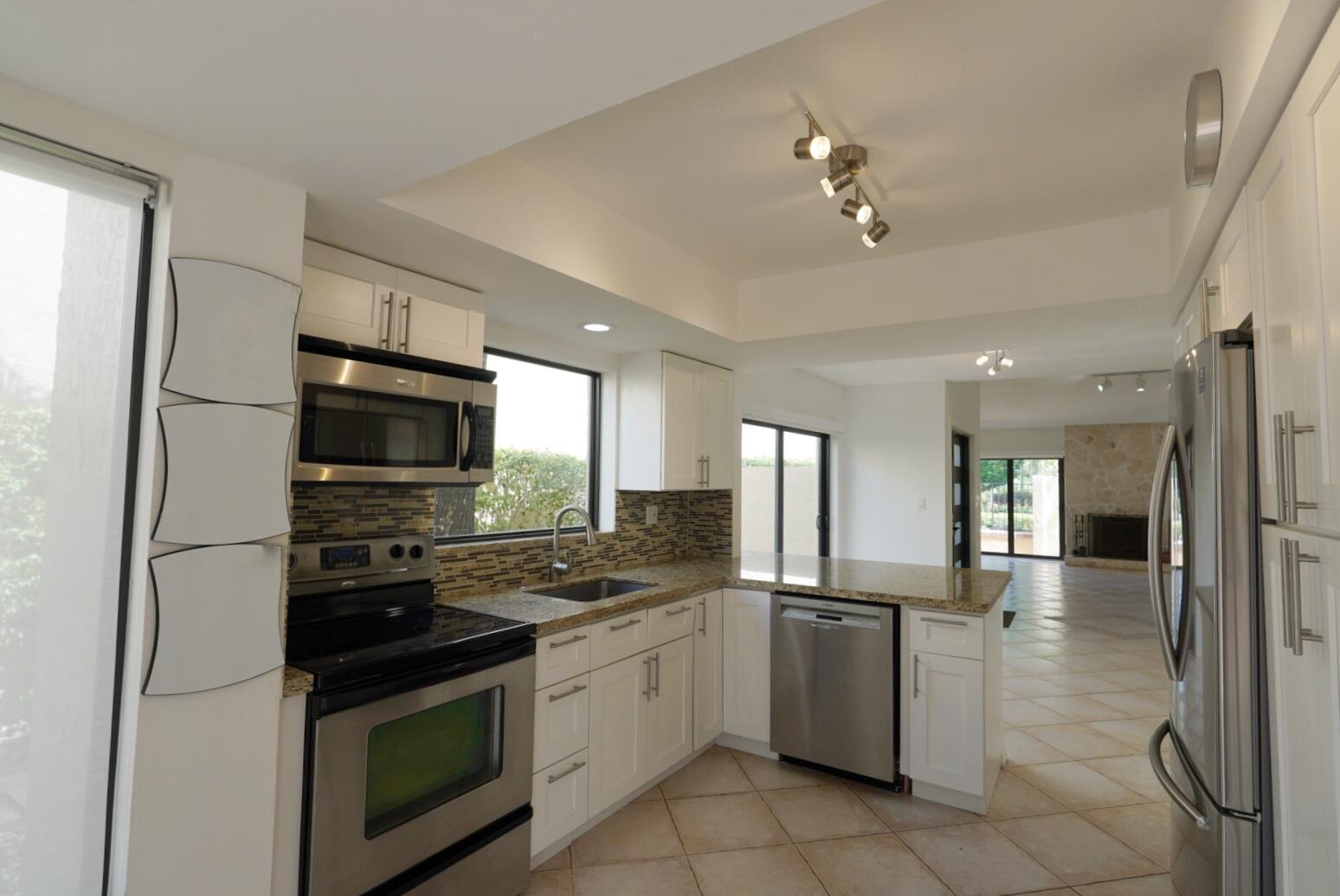 6829 Pradera Drive Boca Raton, FL 33433 - Photo 9 of 34 Photo Apr 21 2026, 2 56 22 PM