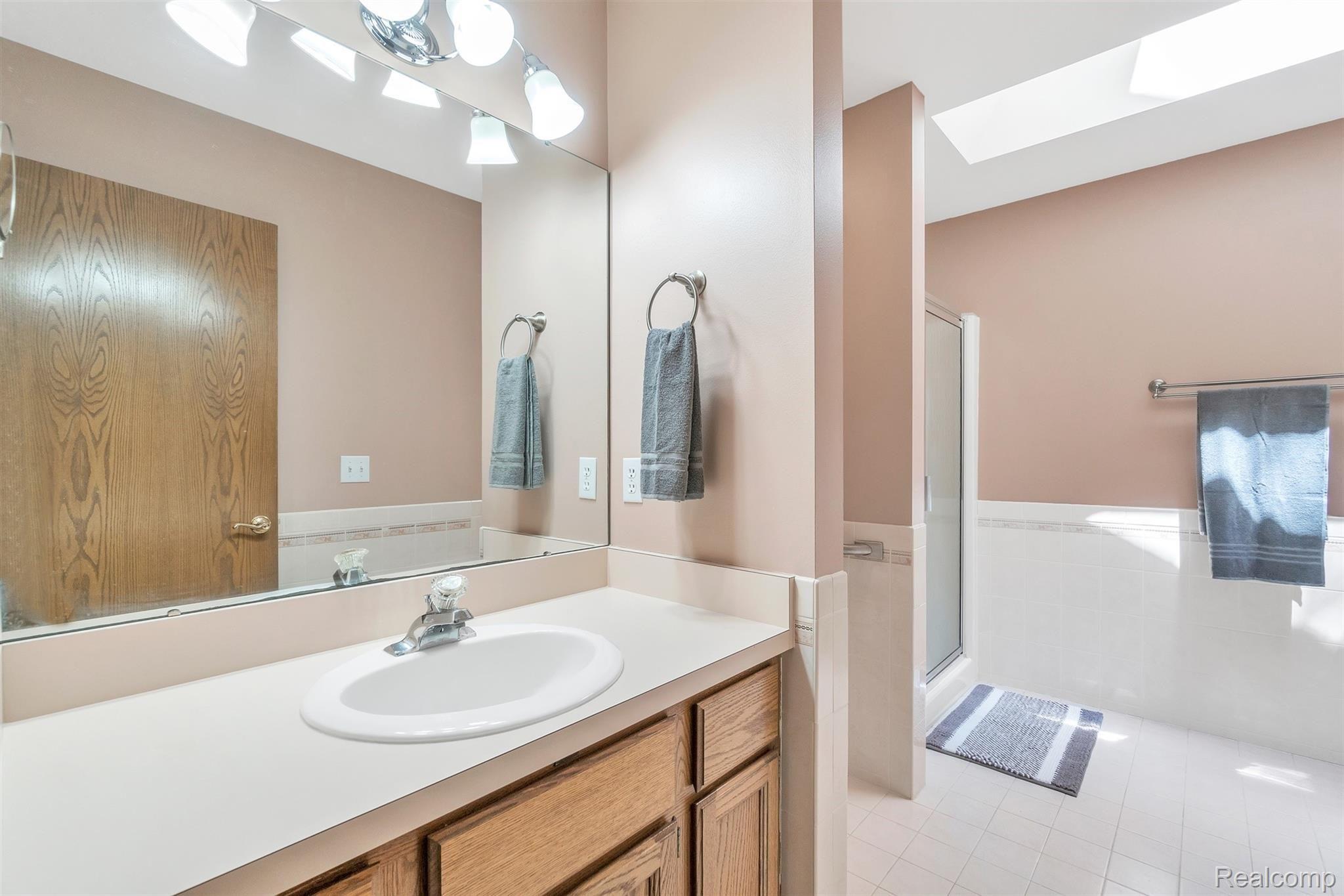 1387 Wind River Road Milford, MI 48381 - Photo 22 of 60 24-1387 Wind River Rd-WindowStill-R.jpg