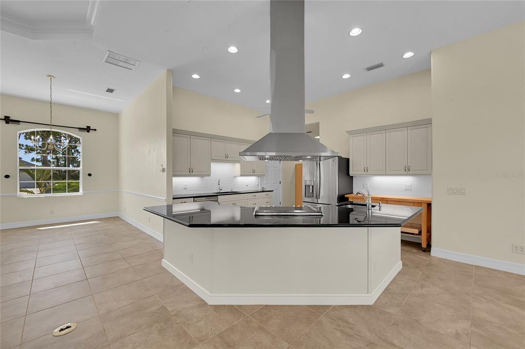 233 Fairway Road Rotonda West, FL 33947 - Photo 4 of 63