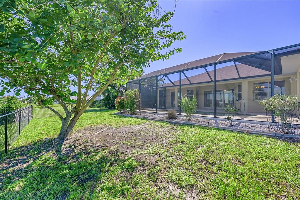 233 Fairway Road Rotonda West, FL 33947 - Photo 47 of 63