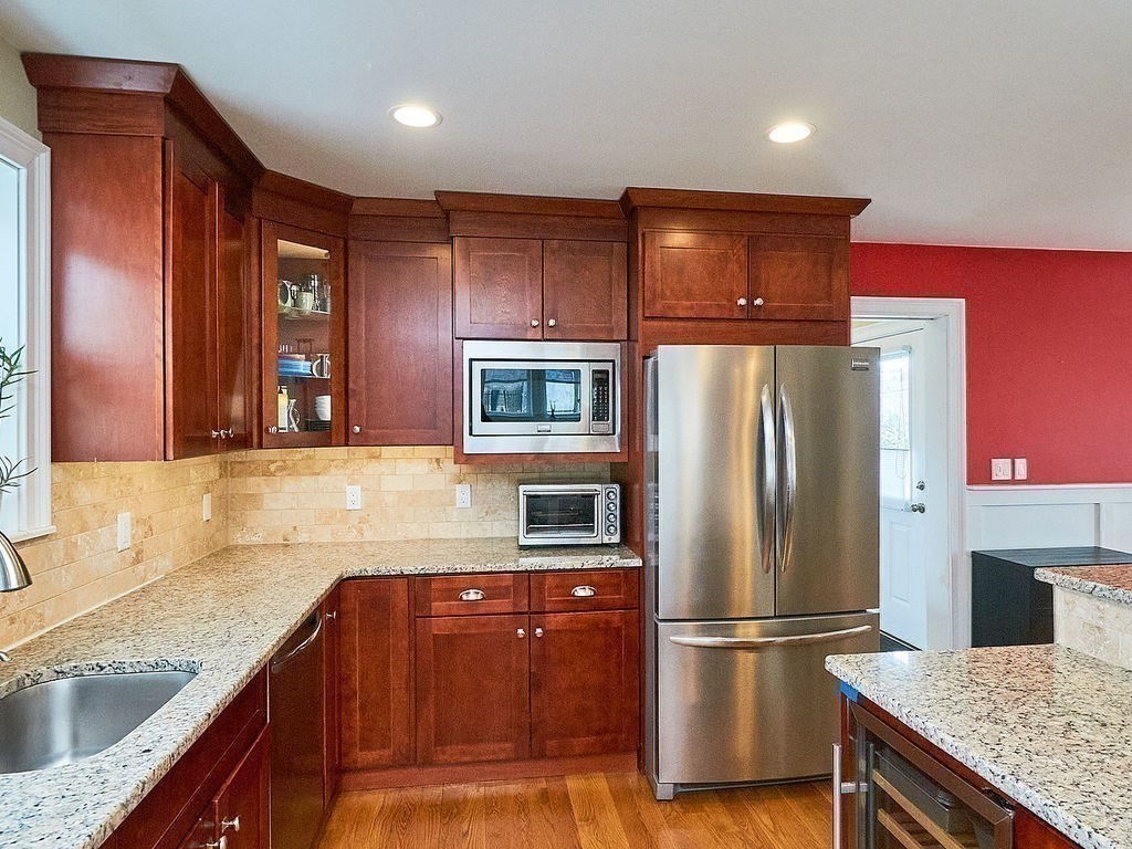 2 Michael Street Arlington, MA 02474 - Photo 3 of 37